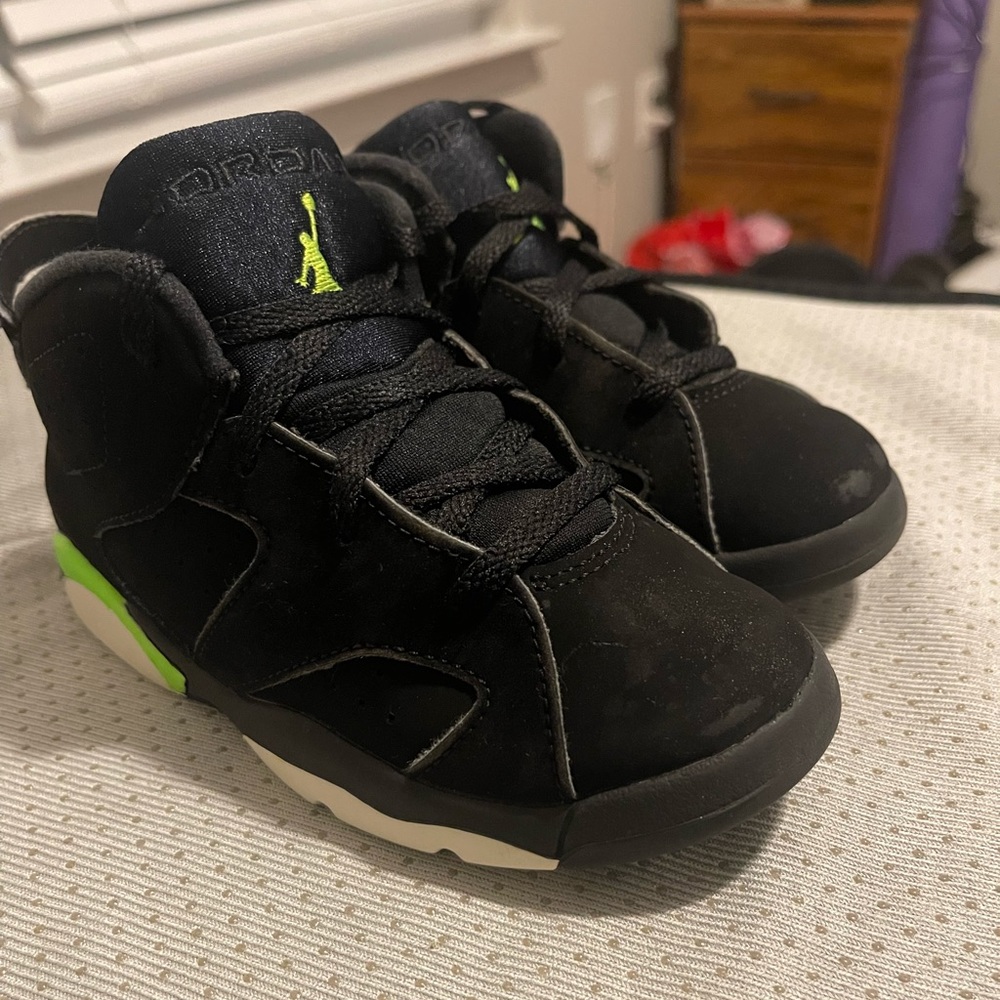 Air Jordan retro 6 Electric Green